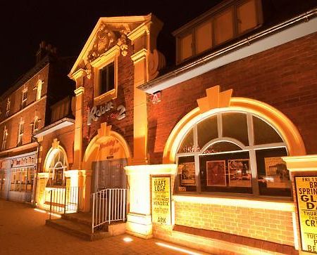 The Robin 2 Hotel Wolverhampton Ngoại thất bức ảnh