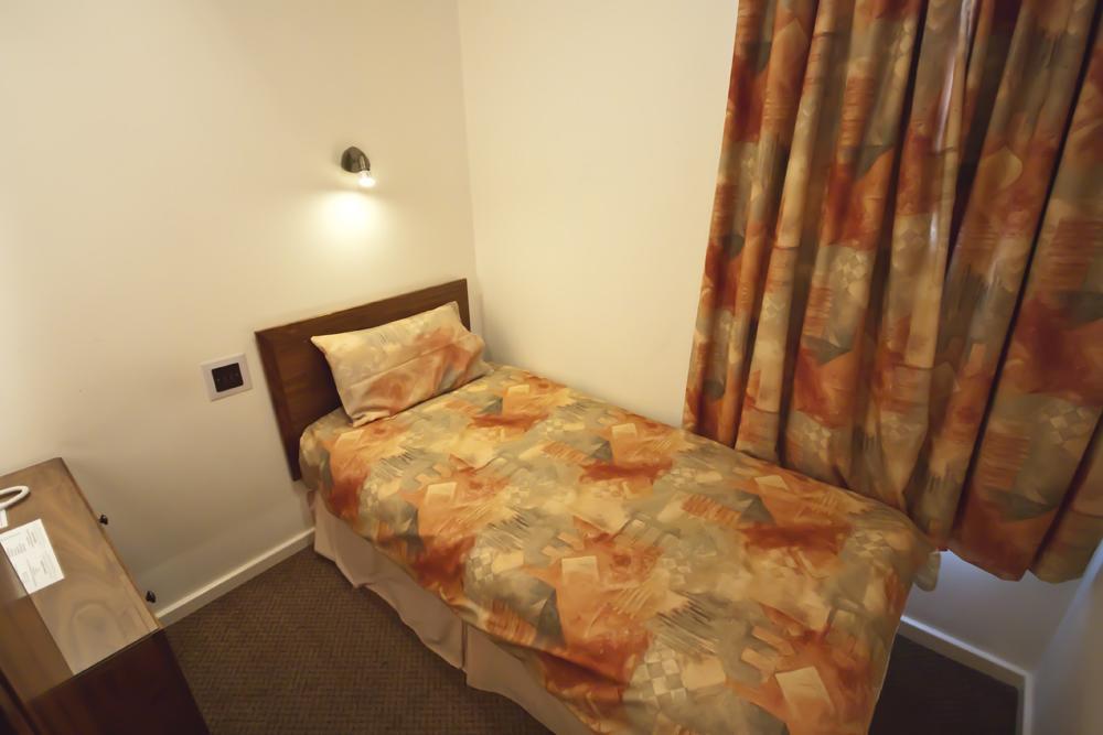 The Robin 2 Hotel Wolverhampton Phòng bức ảnh